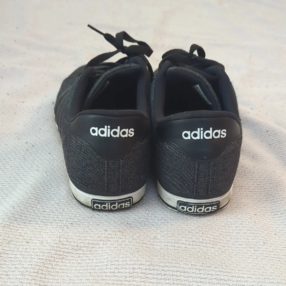 Adidas Black and White Sneakers Classic Low-Top Design